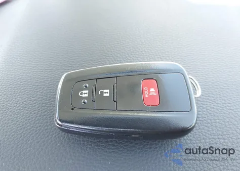 2024 Toyota Rav4 Xle z USA, uszkodzony, nr VIN 2T3P1RFV9RC416156